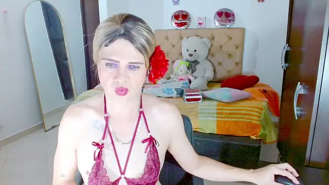 Dolldirtyxxx online show from July 26, 7:04 am