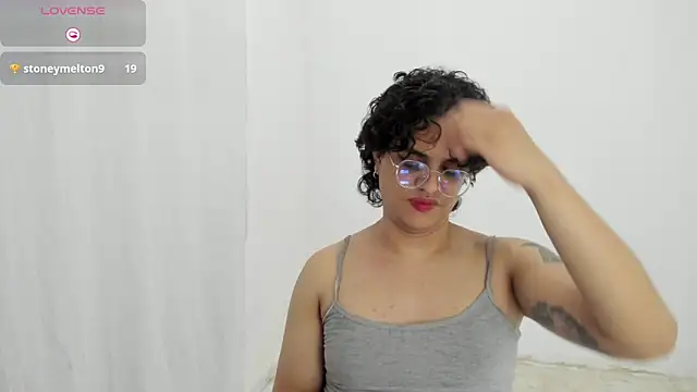 Diane blossom online show from February 15, 2:40 am