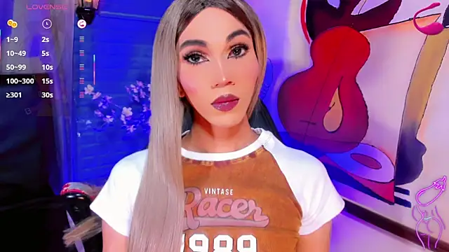 emelly horny  online show from May 18, 7:19 pm