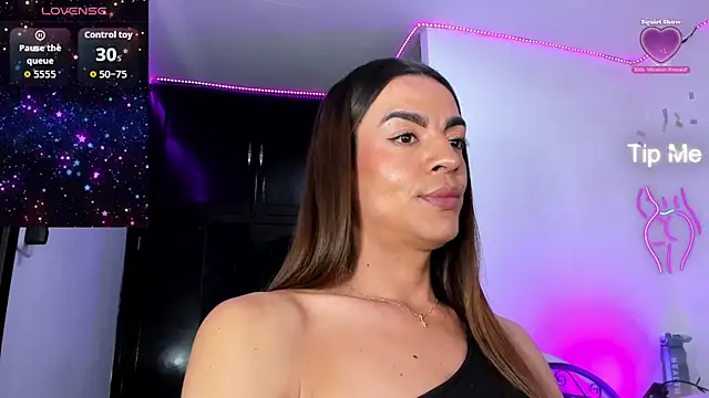 Dollcatalina online show from April 19, 3:40 am