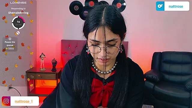 NATTROSE TAY online show from September 14, 3:49 pm