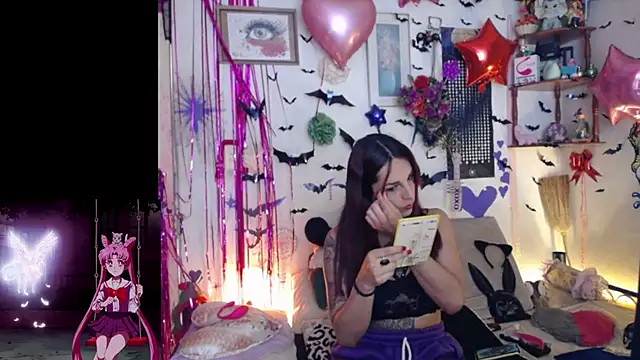 purplekattlyn online show from March 22, 8:57 pm