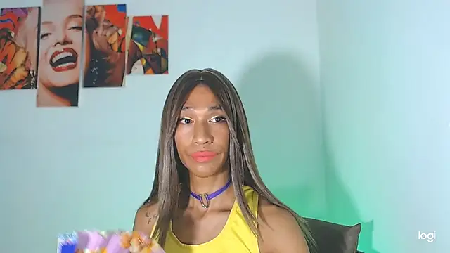 red veltet online show from February 24, 5:28 pm