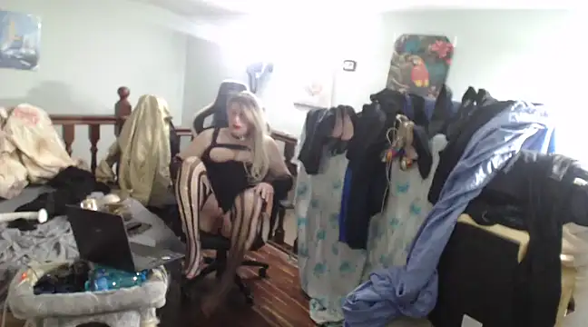 emmex671 online show from February 2, 6:31 pm