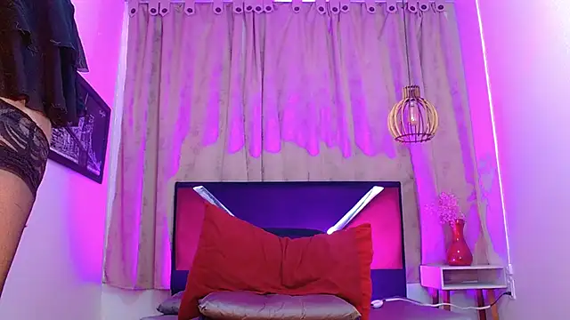 alexsandra kiss online show from July 17, 11:49 am