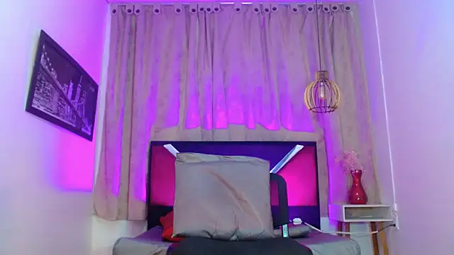 alexsandra kiss online show from July 18, 11:50 am