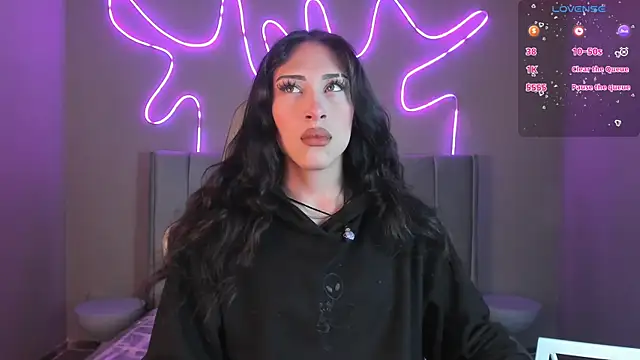 madison  rey online show from December 15, 12:54 pm