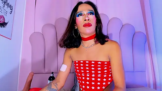NicoleMadrird online show from July 4, 11:54 pm