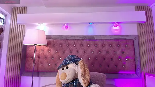 Andy Leex online show from June 21, 8:45 pm