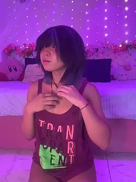 cherryboom23 online show from July 13, 8:43 pm