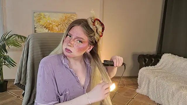 Jes Solar online show from July 11, 9:08 pm