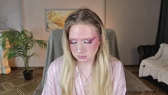 Jes Solar online show from July 29, 9:02 pm