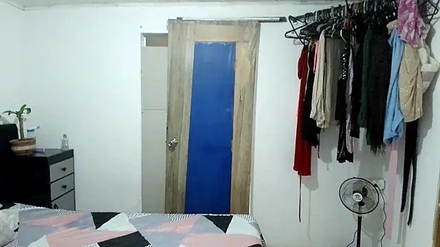 lolateton online show from June 4, 2:03 am