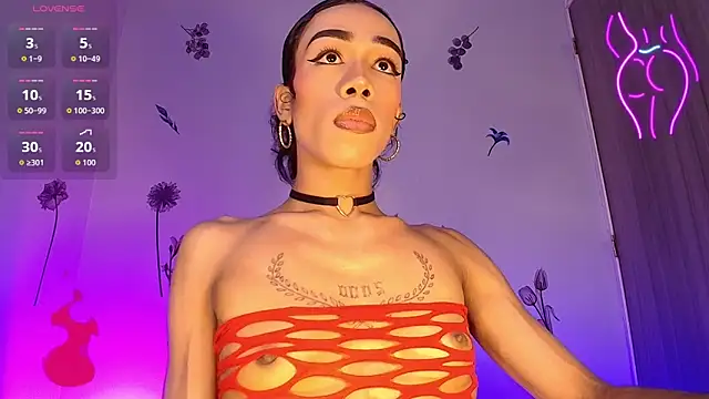 Barbydominant fetish online show from January 6, 11:36 am