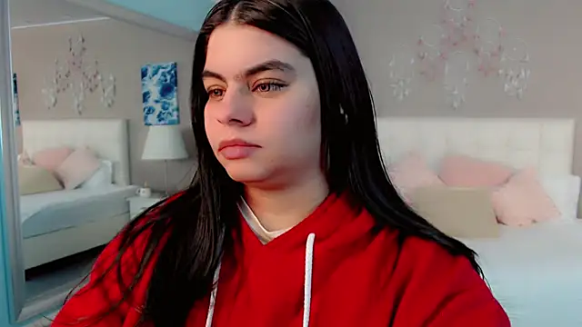 maddissonivanova online show from April 5, 7:34 pm