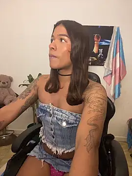 cam11 07 online show from March 8, 2:15 am