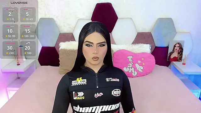 kushina uzumaki75 online show from December 4, 4:27 am