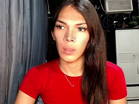 ladyhotcuming online show from June 3, 4:11 pm