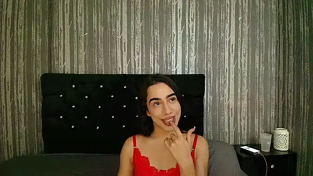 Alicee Moonn online show from June 20, 8:23 pm