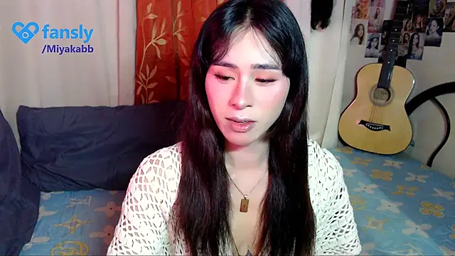 chakababe online show from June 9, 1:16 am