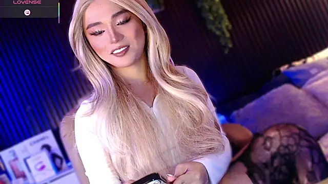 Satisfy me now online show from July 17, 3:23 am
