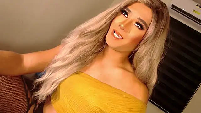 SissifyMeNow online show from October 27, 1:35 am