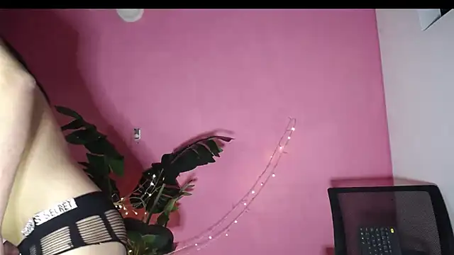 aleja spearsx online show from January 19, 12:47 pm