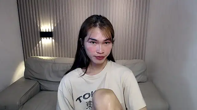 lovelychanel69xx online show from December 4, 10:47 pm