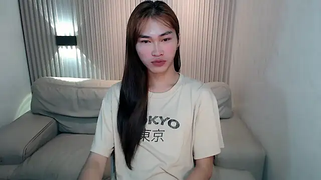 lovelychanel69xx online show from December 5, 10:49 pm