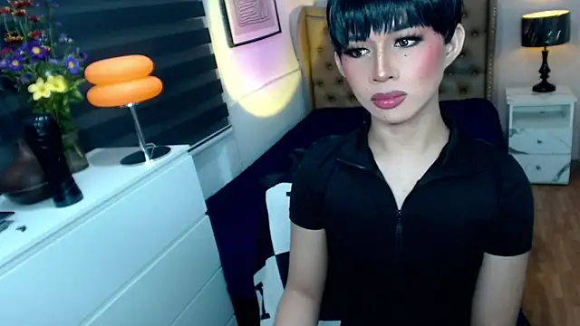 solana imani online show from October 2, 6:18 pm