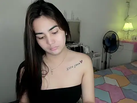Alovelydoll nica online show from May 3, 1:44 am