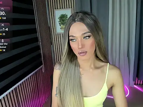 Lust-sluttymira online show from July 21, 3:15 pm