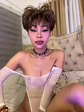 Innocent yanixx69 online show from July 24, 12:09 am