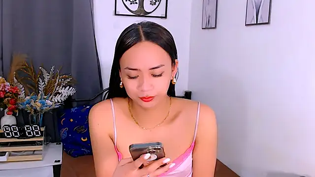 Zialustts online show from February 15, 6:53 am