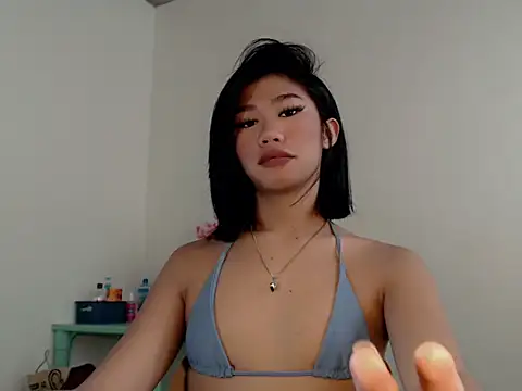 Maxine Sucks online show from November 26, 5:21 am