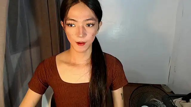 slimladyxoxo online show from September 17, 10:09 am