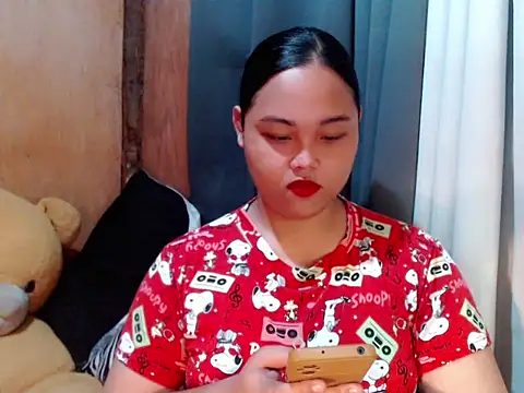  Lylia online show from December 2, 4:48 am