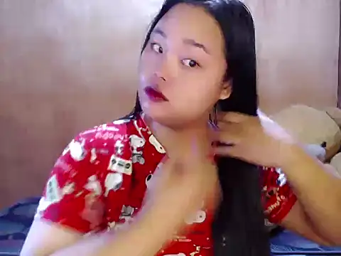  Lylia online show from June 3, 11:18 pm