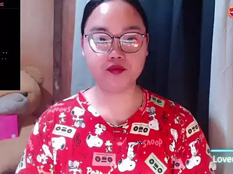  Lylia online show from June 13, 9:37 pm