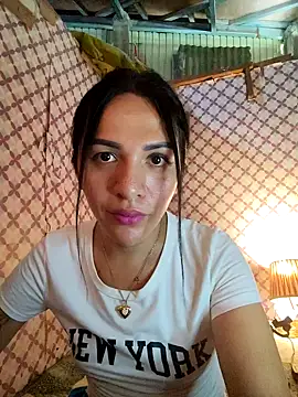 enoria1992 online show from June 10, 5:40 am