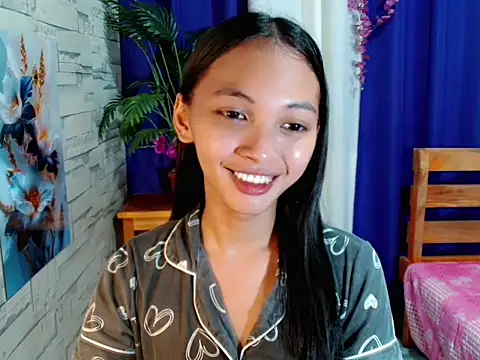 Simi Ipit online show from June 23, 3:42 pm