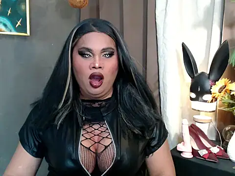 KitSmithCumerr online show from August 3, 2:34 pm
