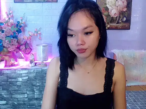 sexybabewarrior online show from June 8, 11:42 am