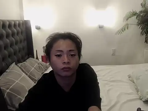 Menxie18 online show from April 17, 1:30 am