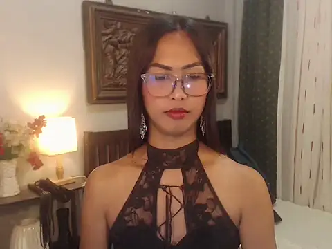 Nathalieheartt online show from July 12, 1:59 pm