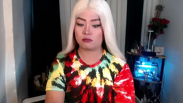 YourSweet-mich online show from July 10, 1:48 pm