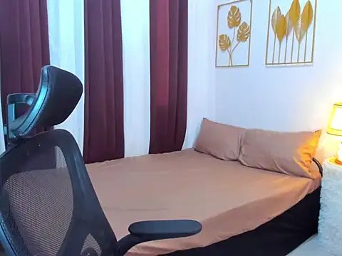 Amandawillson online show from November 2, 4:49 pm