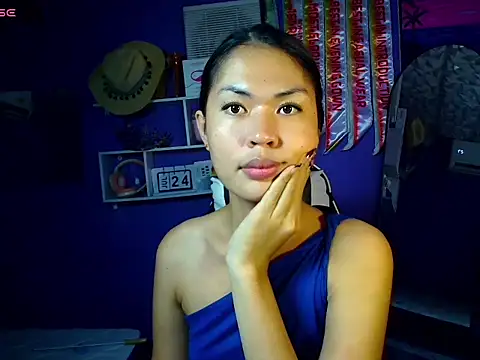urgirljane online show from July 24, 4:11 am