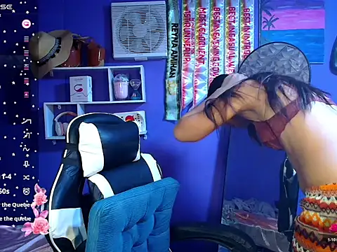 urgirljane online show from August 1, 2:12 am
