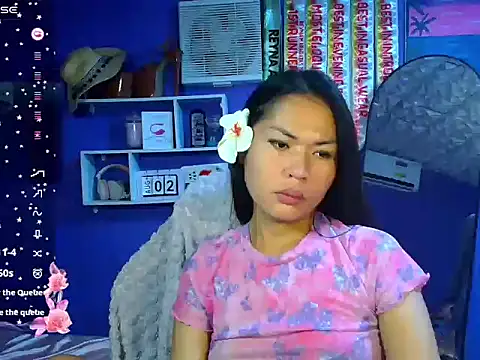 urgirljane online show from August 3, 2:33 am